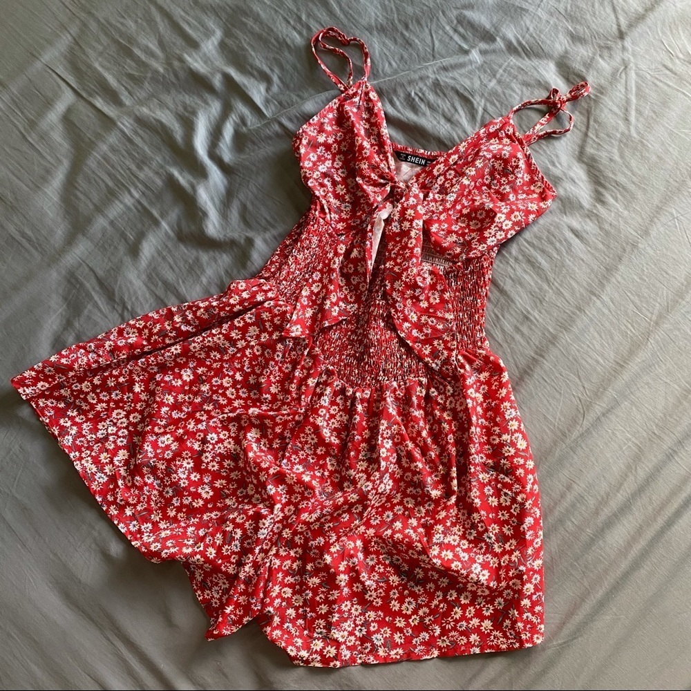 Romper flower pattern red & white